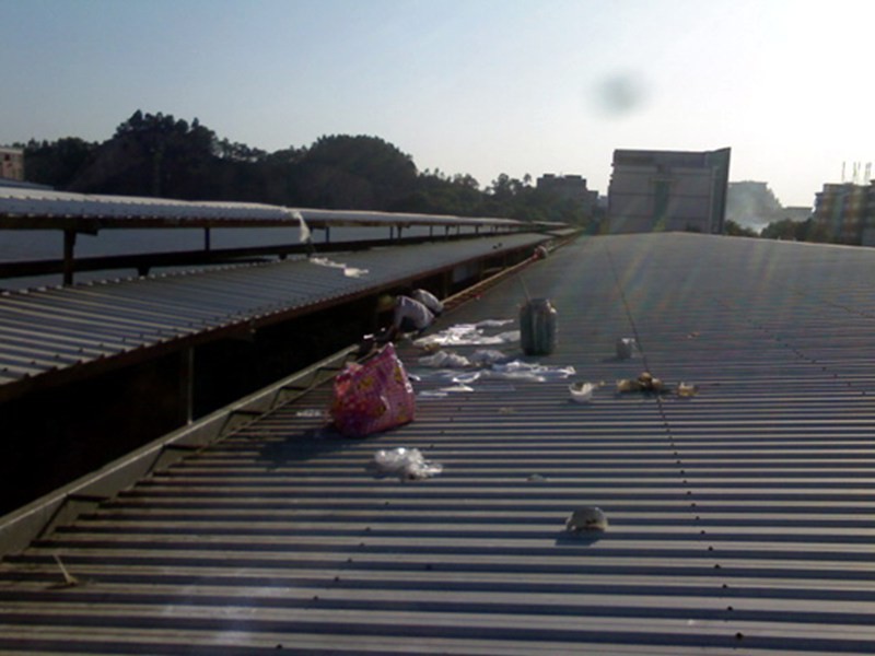 常平货场屋顶水沟防水工程